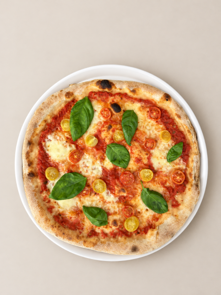 Rusztikus margherita pizza friss bazsalikommal